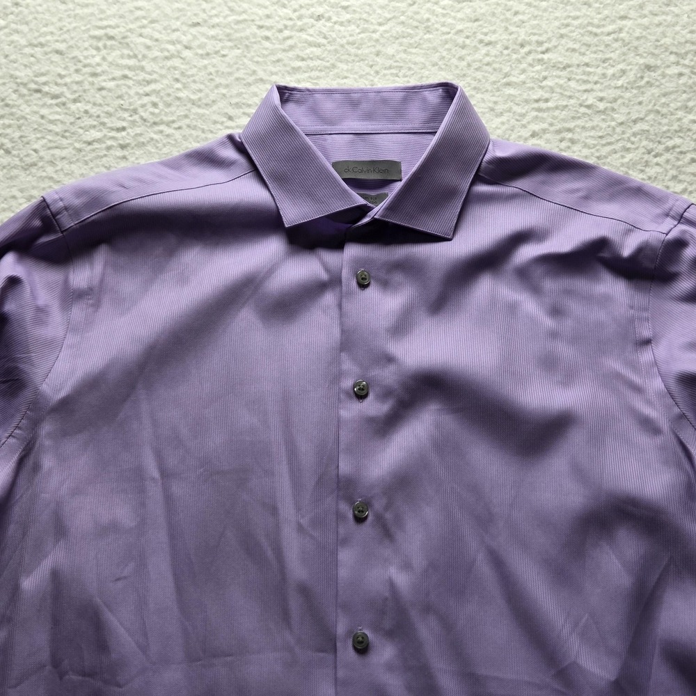 Calvin Klein Dress Shirt Mens 17 32/33 Purple Herringbone Slim Fit‎ Non Iron